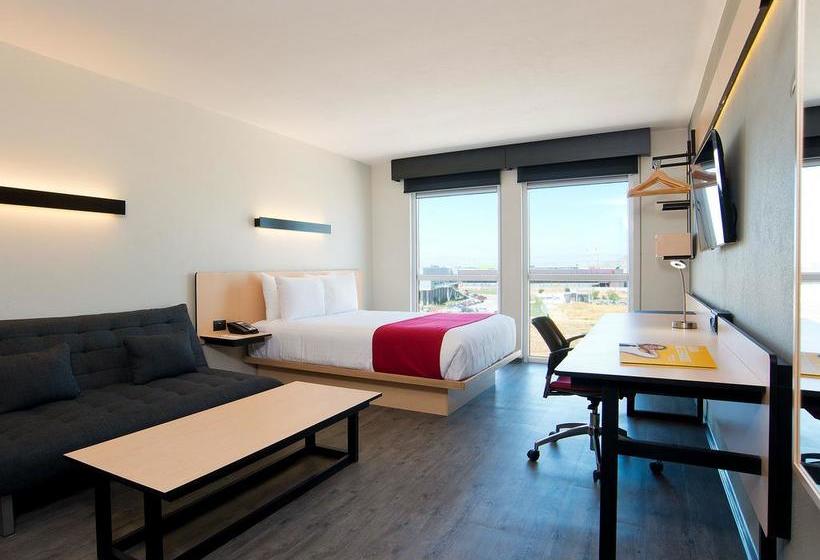 Hotel City Express Santiago Aeropuerto | Santiago de Chile | Santiago | Chile 17