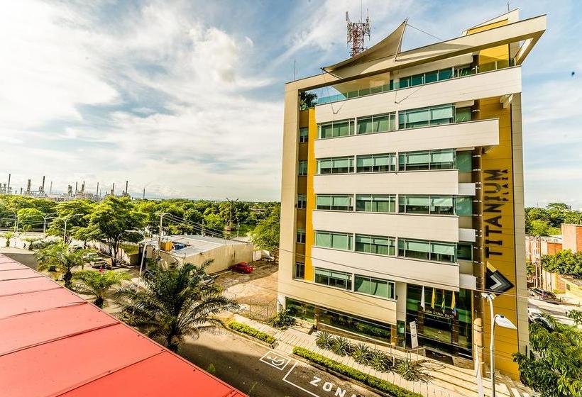 Hotel Titanium Plaza | Barrancabermeja | Santander | Colombia 5