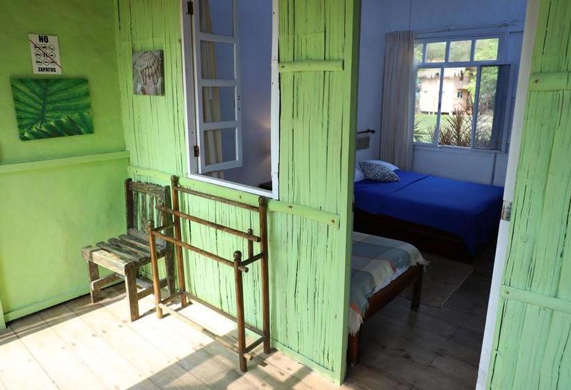 Bed and Breakfast La Gondola Hosteria Santa Elena