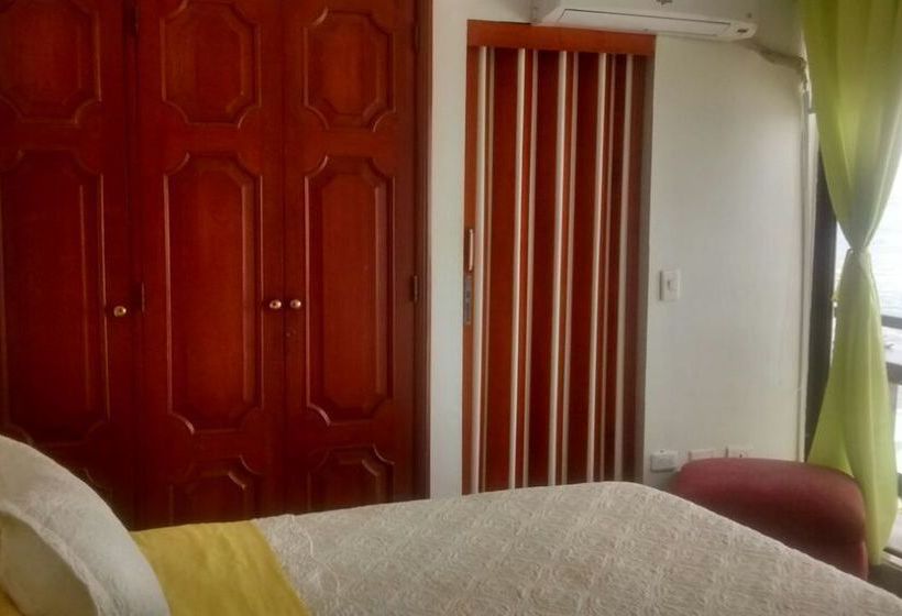 Kristhal Plaza | San Andrés | San Andres y Providencia | Colombia 10