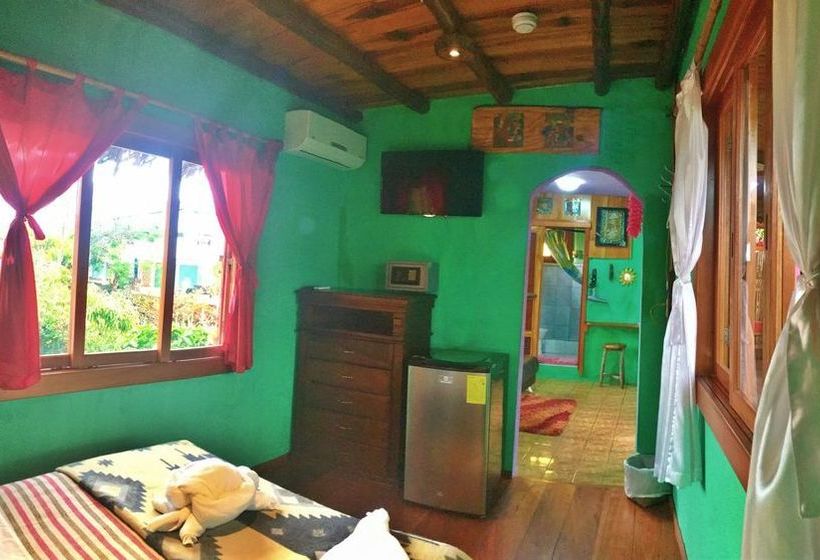 Lonesome George Hostel | Puerto Ayora | Galápagos | Ecuador 10