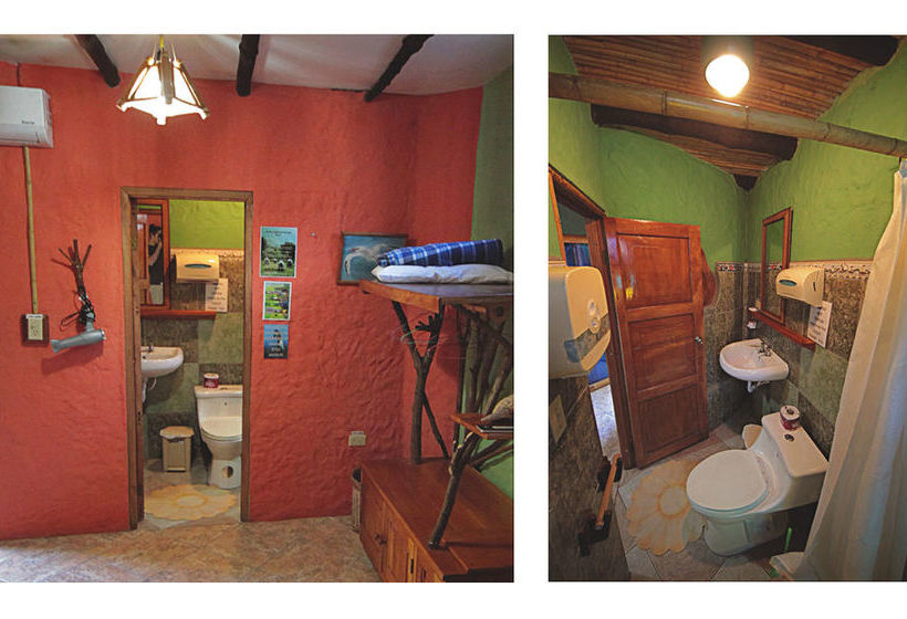 Lonesome George Hostel | Puerto Ayora | Galápagos | Ecuador 13