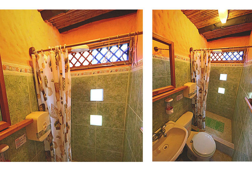 Lonesome George Hostel | Puerto Ayora | Galápagos | Ecuador 16