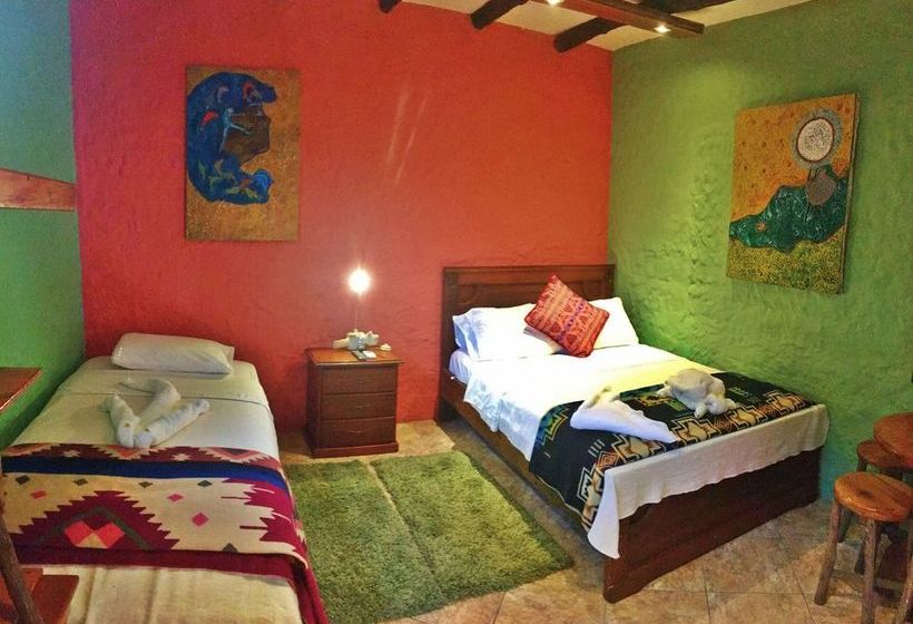 Lonesome George Hostel | Puerto Ayora | Galápagos | Ecuador 7