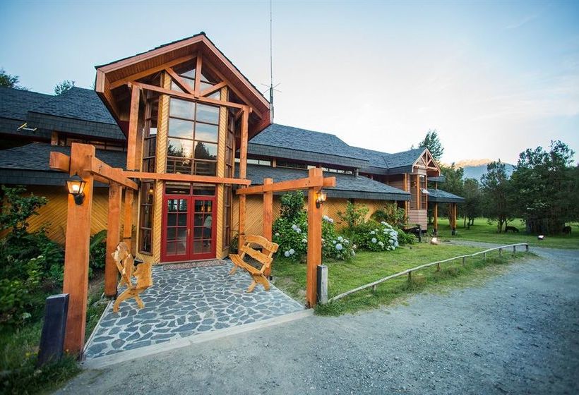 Hotel Yelcho En La Patagonia Chaiten Los Lagos