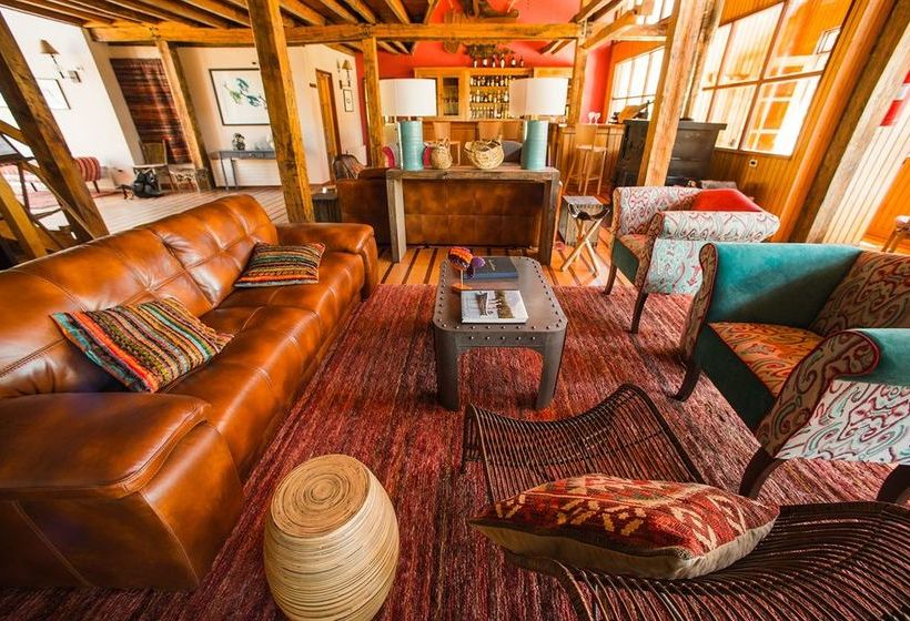 Hotel Yelcho En La Patagonia | Chaiten | Los Lagos | Chile 13