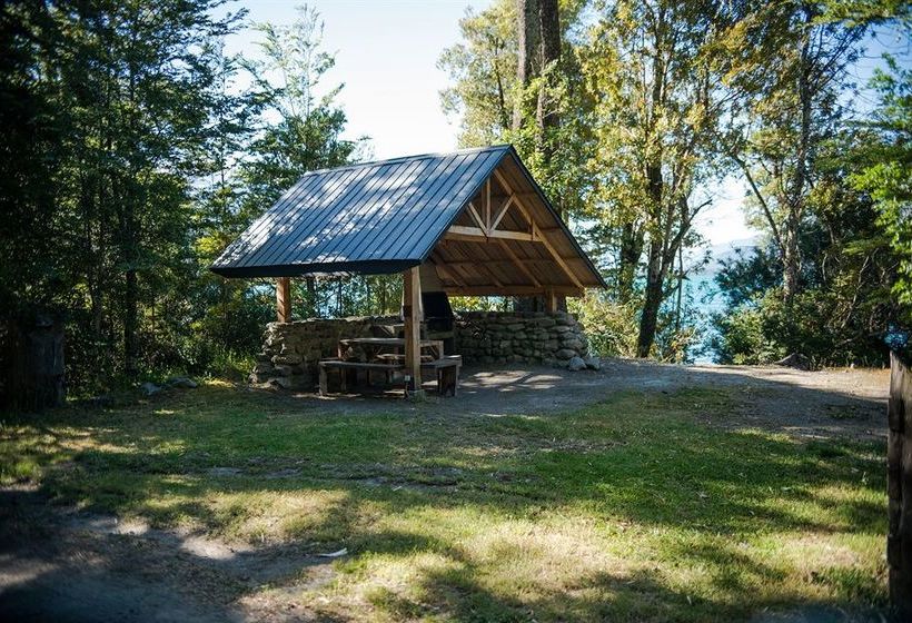 Hotel Yelcho En La Patagonia | Chaiten | Los Lagos | Chile 16