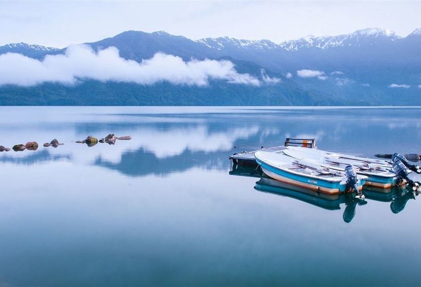 Hotel Yelcho En La Patagonia | Chaiten | Los Lagos | Chile 19
