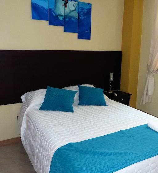 Hotel Brisas Del Pacifico | Puerto Ayora | Galápagos | Ecuador 13