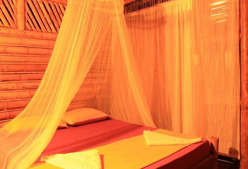 Tiki Hut Hostel | Palomino | La Guajira | Colombia 15