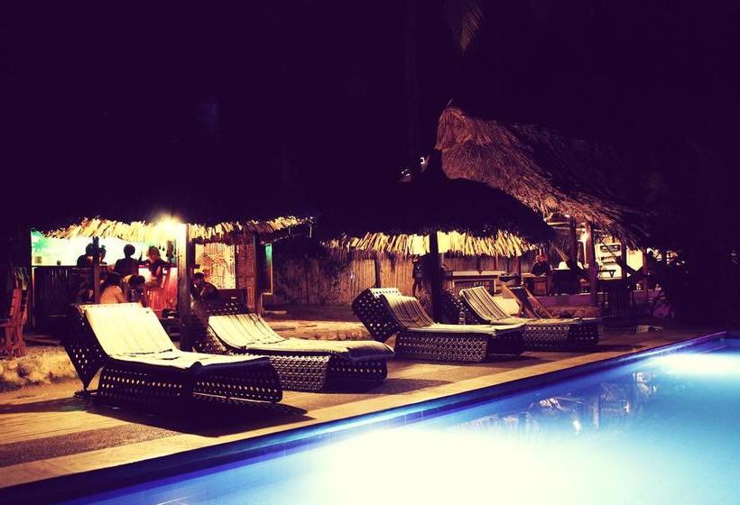 Tiki Hut Hostel | Palomino | La Guajira | Colombia 20