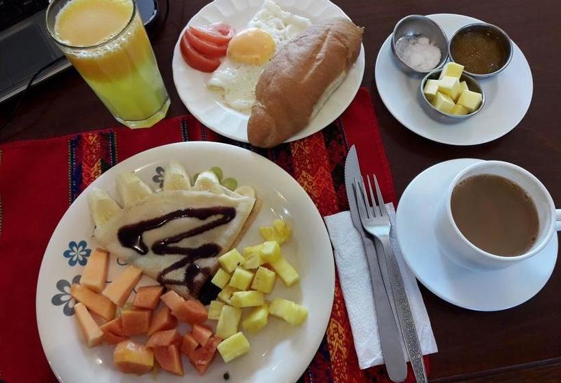 Bio Hostal Mindo Cloud Forest | Mindo | Pichincha | Ecuador 7