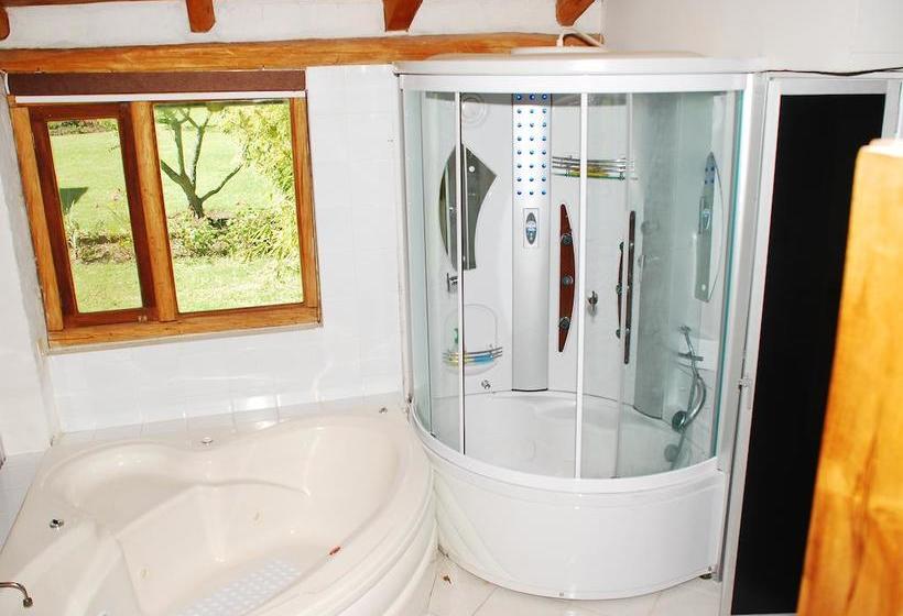 Hotel Hosteria Airport Garden | Tababela | Pichincha | Ecuador 17