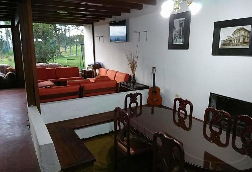 Hotel Quito Airport Tiny Suites | Tababela | Pichincha | Ecuador 10