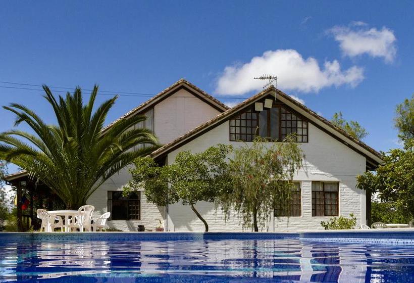 Hostal Hostería Country House Quinta Carlota | Tababela | Pichincha | Ecuador 2