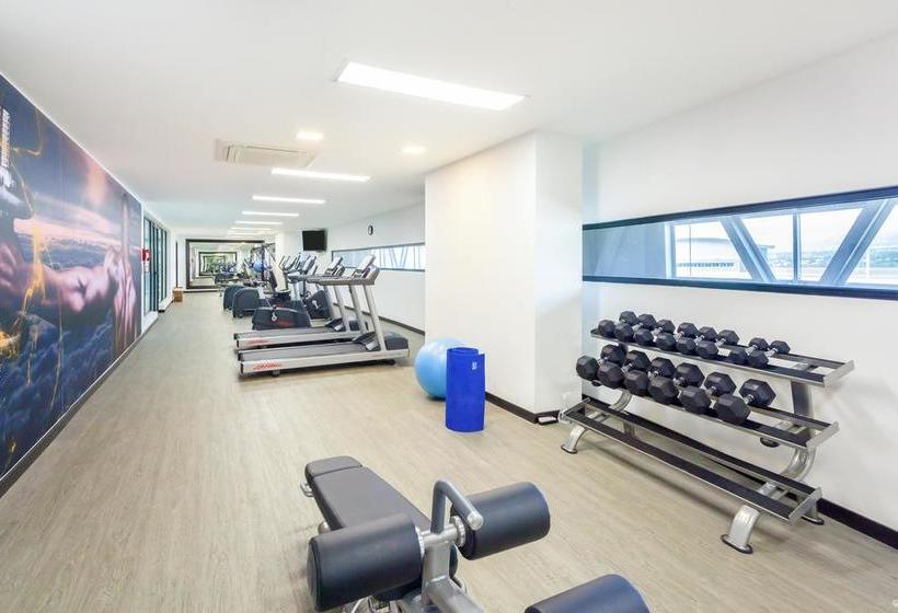 Hotel Wyndham Quito Airport | Tababela | Pichincha | Ecuador 13