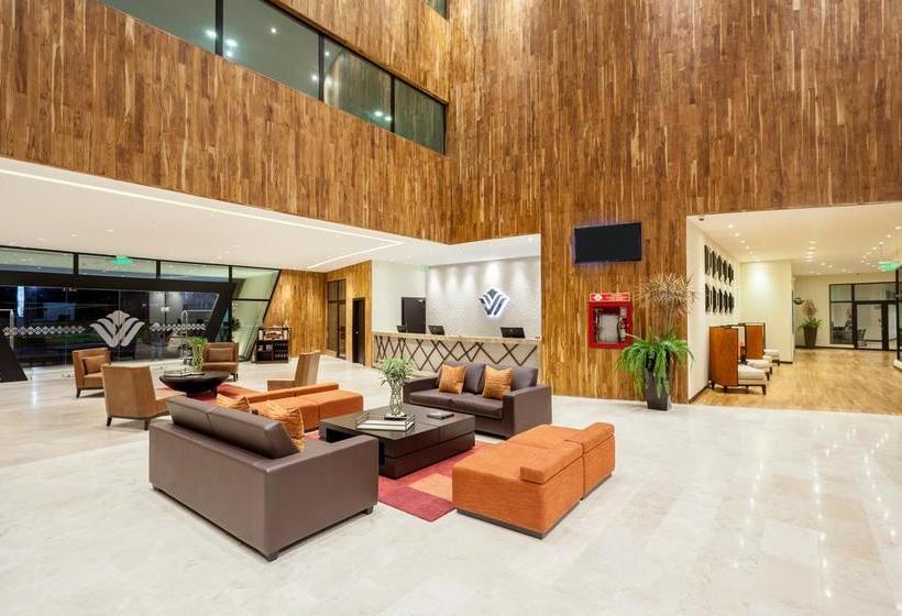 Hotel Wyndham Quito Airport | Tababela | Pichincha | Ecuador 5