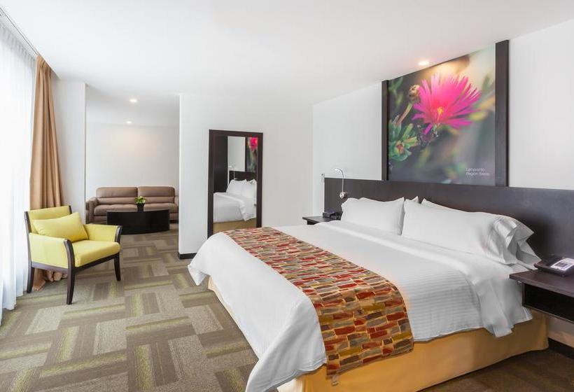 Hotel Wyndham Quito Airport | Tababela | Pichincha | Ecuador 9