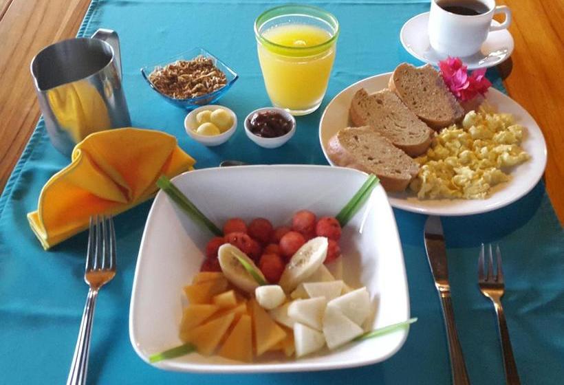 Hotel Azuluna Ecolodge Puerto López