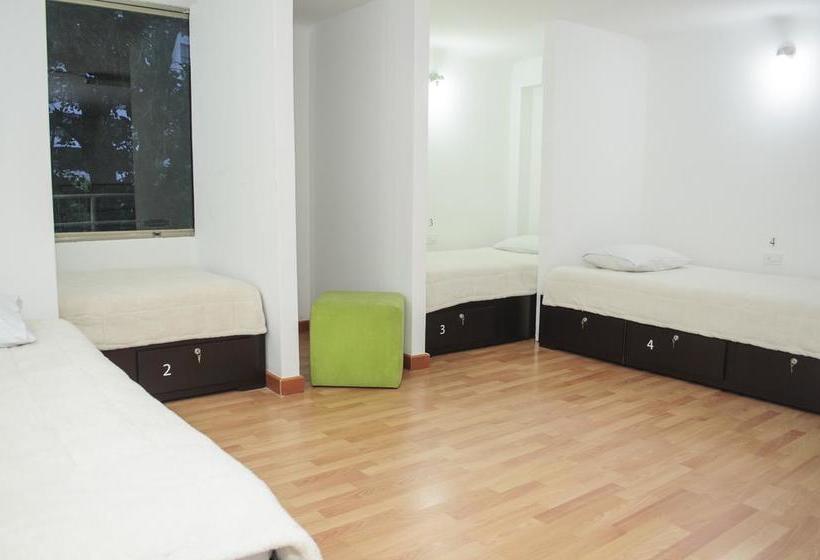 Hotel Hostal Lleras Calle 8 | Envigado | Antioquia | Colombia 13