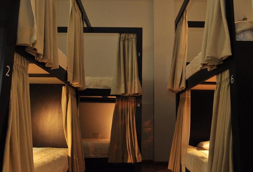 Hotel Hostal Lleras Calle 8 | Envigado | Antioquia | Colombia 5