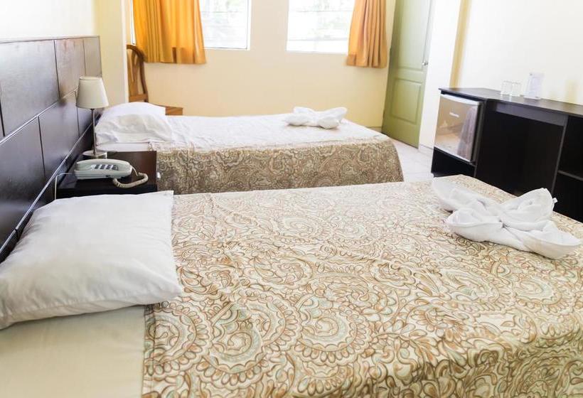 La Posada de Lobo Hotel & Suites Maynas