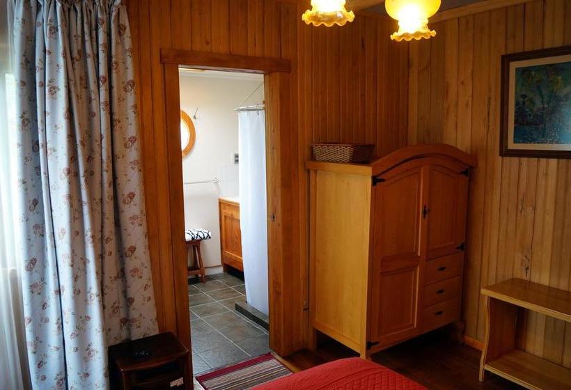 Hotel Tradicion Austral Bed & Breakfast | Puerto Varas | Los Lagos | Chile 6