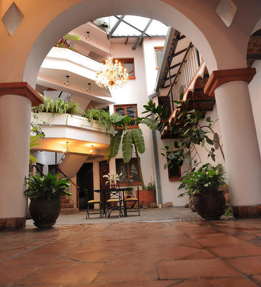 Hotel Hostal Recoleta Sur | Sucre | Bolivia | América del Sur 13