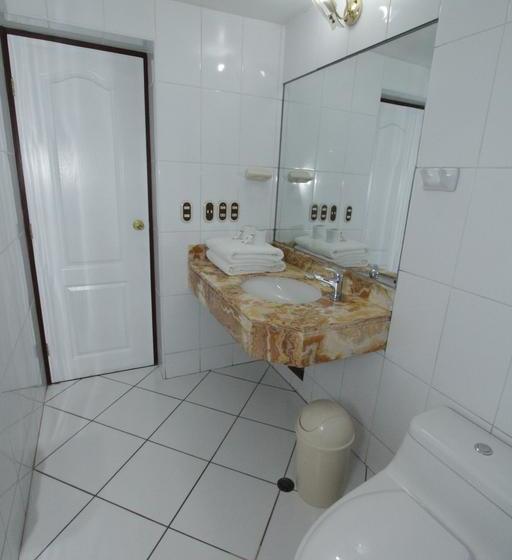 Hotel Cordelius Turistico | Puno | Puno | Perú 9