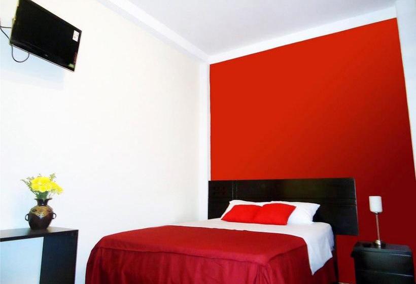 Hotel Pirwa Maldonado Hostel Puerto Maldonado