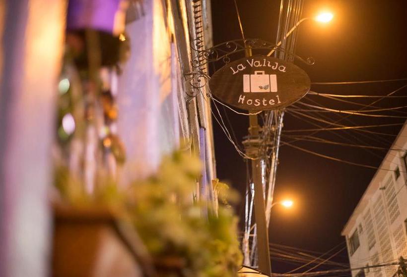 Hotel La Valija Hostel | Valparaíso | Valparaiso | Chile 2