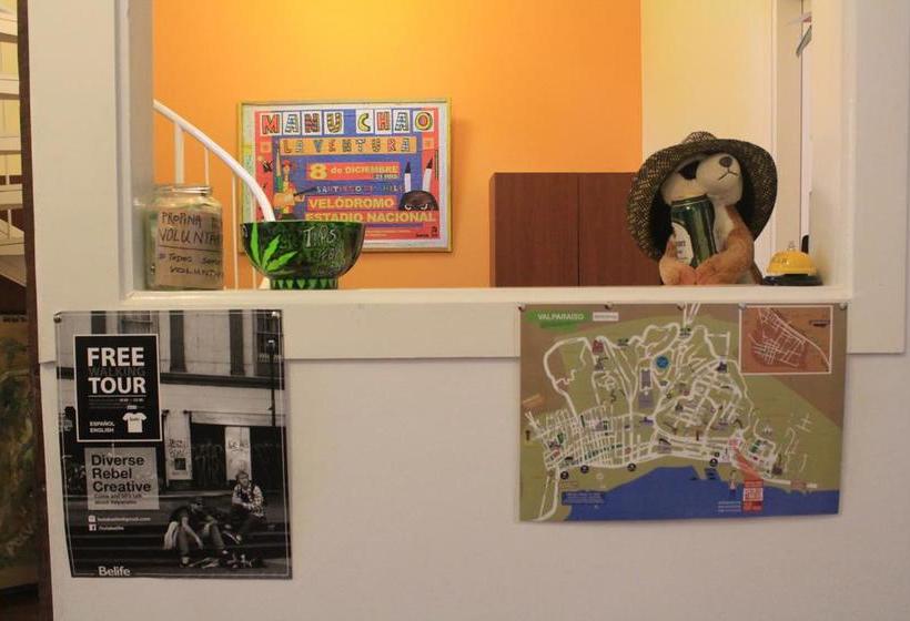 Hotel Lemuria Hostel | Valparaíso | Valparaiso | Chile 17