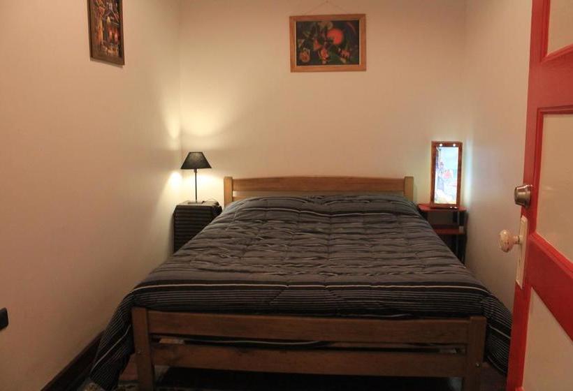 Hotel Lemuria Hostel | Valparaíso | Valparaiso | Chile 2