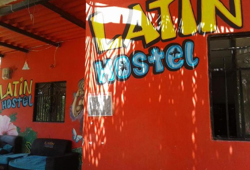 Latin Hostel | Taganga | Magdalena | Colombia 6
