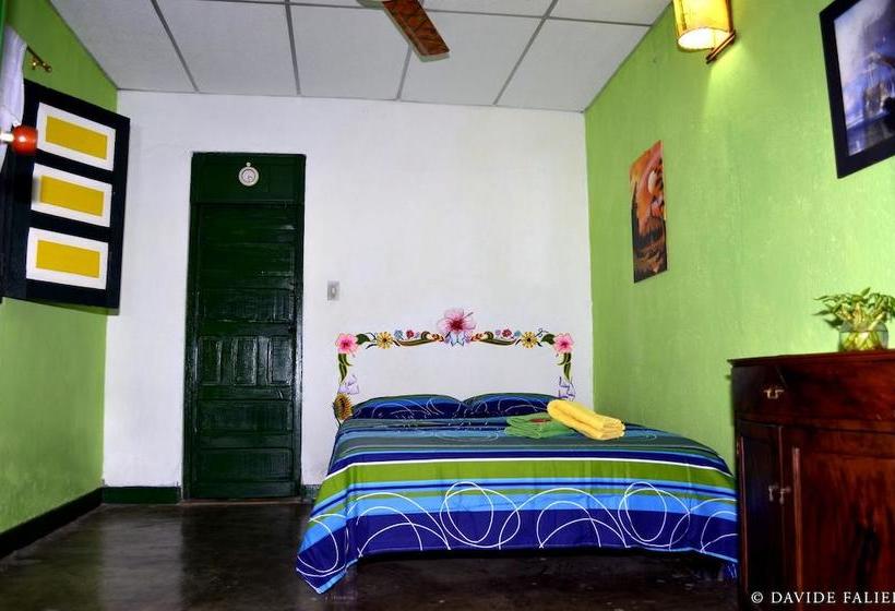 Albergue Villa Mary | Taganga | Magdalena | Colombia 9