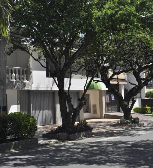 Albergue Hostal Cattleya Medellin | Medellín | Antioquia | Colombia 7