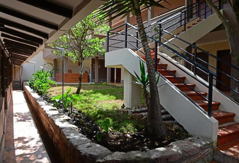 Hotel De Las Culturas | Cuenca | Azuay | Ecuador 11