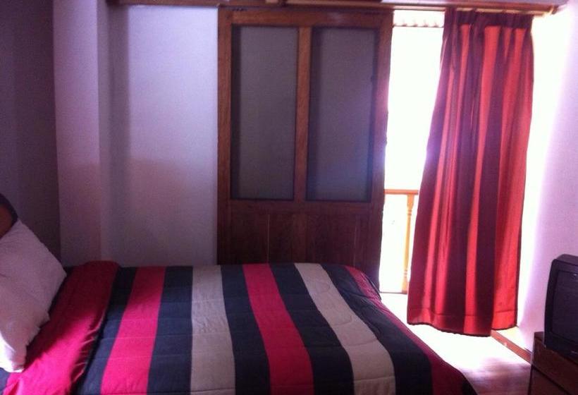 Hotel Hatuchay Inn Restaurante & | Machu Picchu | Urubamba | Perú 13