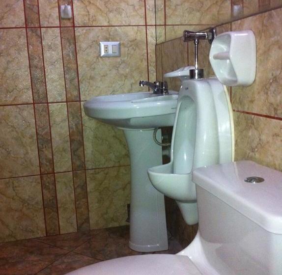 Hotel Hatuchay Inn Restaurante & | Machu Picchu | Urubamba | Perú 14