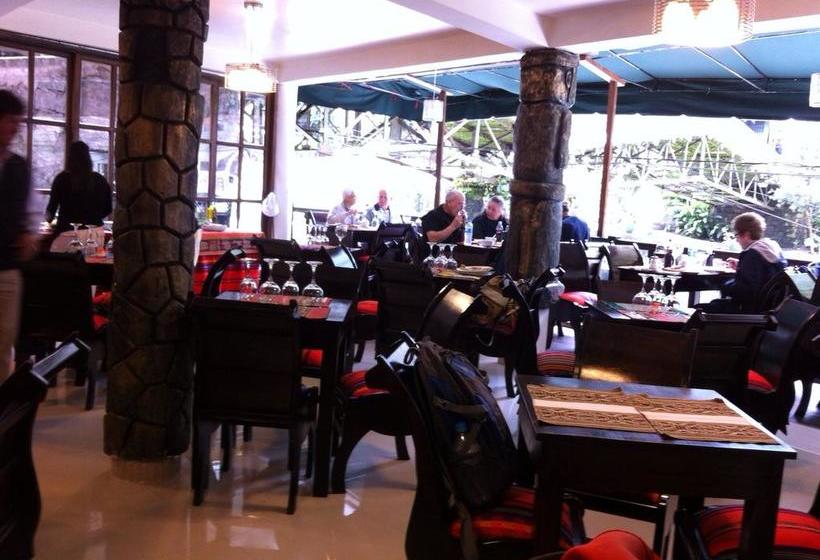 Hotel Hatuchay Inn Restaurante & | Machu Picchu | Urubamba | Perú 17