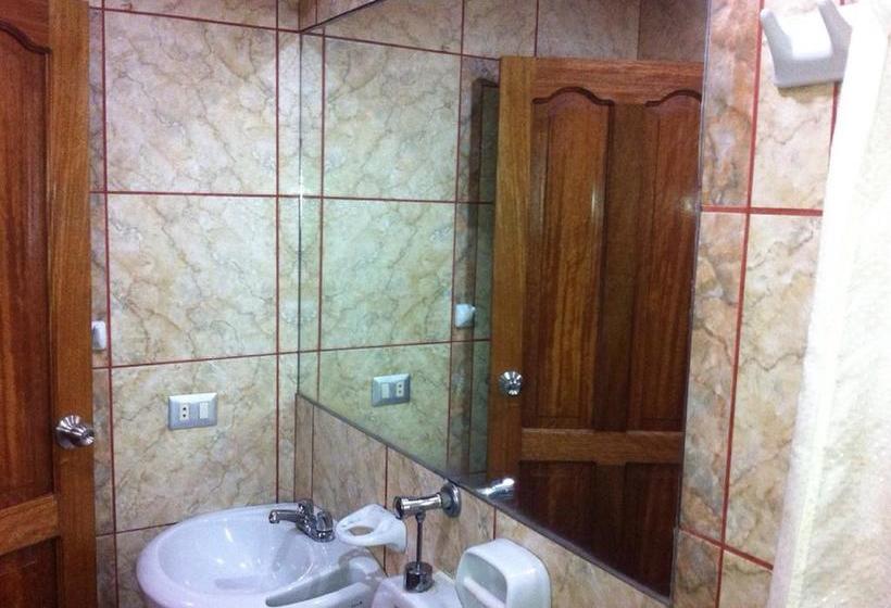 Hotel Hatuchay Inn Restaurante & | Machu Picchu | Urubamba | Perú 7