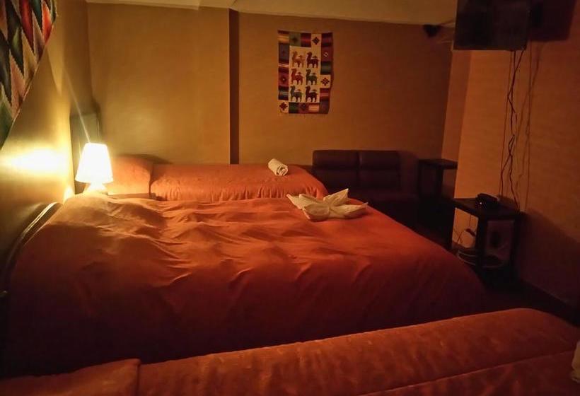 Albergue Wayras Plaza | Ollantaytambo | Urubamba | Perú 10