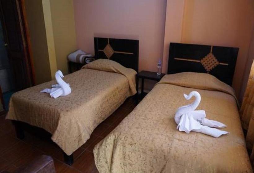 Albergue Wayras Plaza | Ollantaytambo | Urubamba | Perú 13