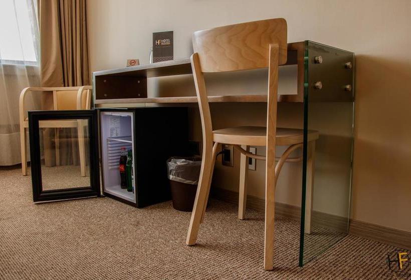 Hotel Frontera Plaza