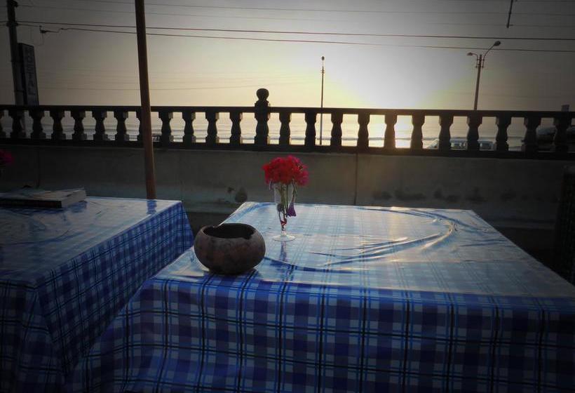 Albergue Casa Fresh | Huanchaco | Trujillo | Perú 11