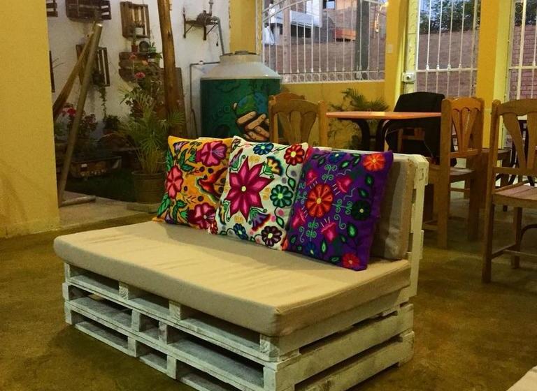 Bed and Breakfast Sol de Huacachina | Ica | Ica | Perú 1