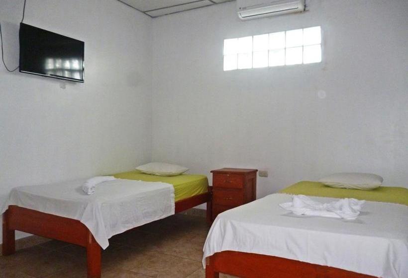 Albergue Journeys | Iquitos | Maynas | Perú 10