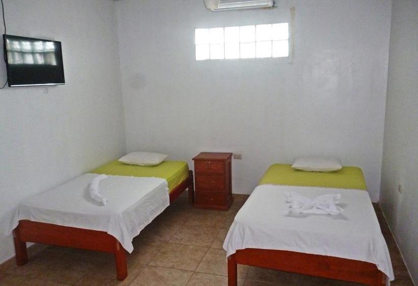 Albergue Journeys | Iquitos | Maynas | Perú 12