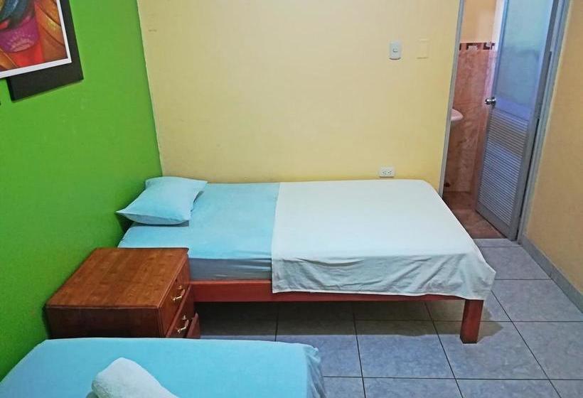 Albergue Journeys | Iquitos | Maynas | Perú 9