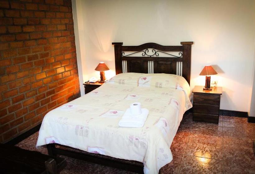 Hotel Bris | Nasca | Nazca | Perú 6